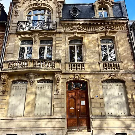 T1 Cocon De Charme & Confort, Centre Apartamento